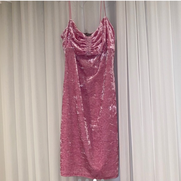 Pink urban outfitters mini dress - Picture 2 of 2